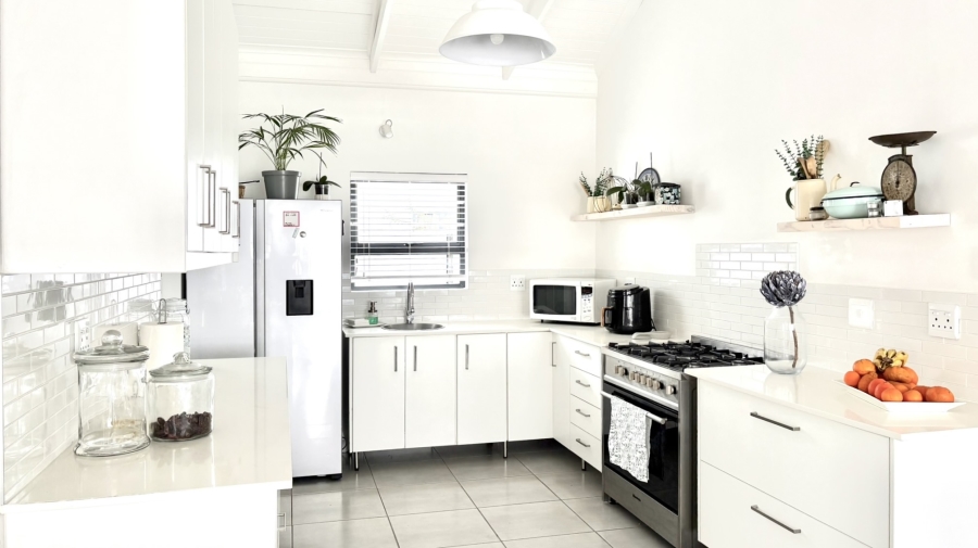 3 Bedroom Property for Sale in Atlantic Sands Private Estate Western Cape
